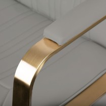 Fotel fryzjerski Gabbiano Acri beżowy ze złotą podstawą